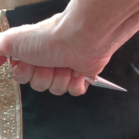 Safety striker bolt keychain SILVER - Picture 3 of 3